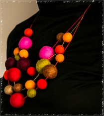 collier original plein de couleur