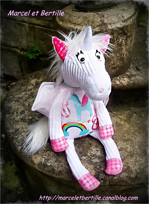 Un doudou licorne