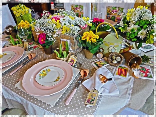 Table décorative fleurie