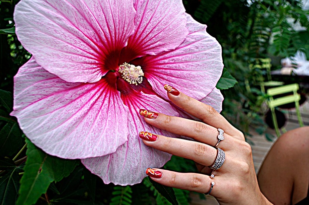 tuto-nailart-hibiscus