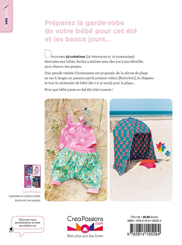 Bébé Avec Vêtements Et Accessoires. Mise Au Point Sélective